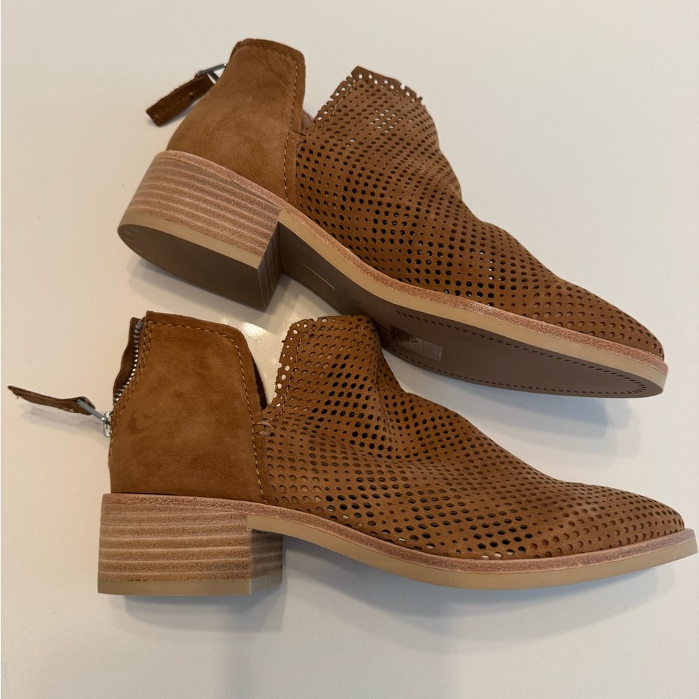 Dolce Vita Brown Booties